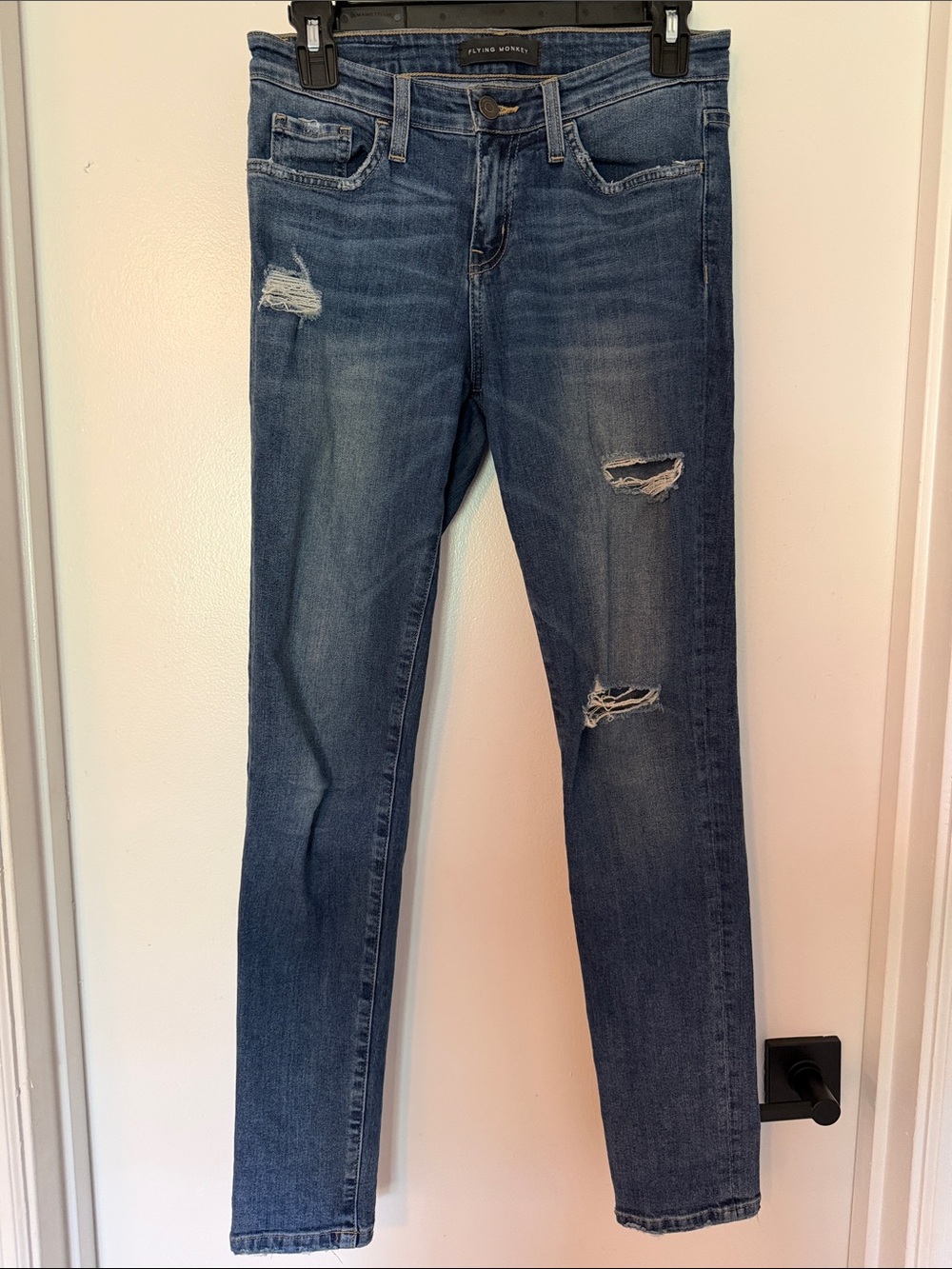 Flying Monkey Distressed Skinny Jeans Size 26 Style Y1597